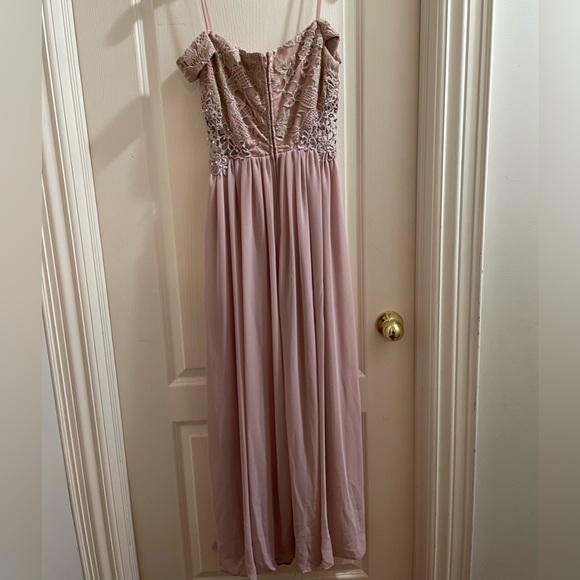 Blush Pink Off The Shoulder Prom Dress/Gown - Picture 6 of 9